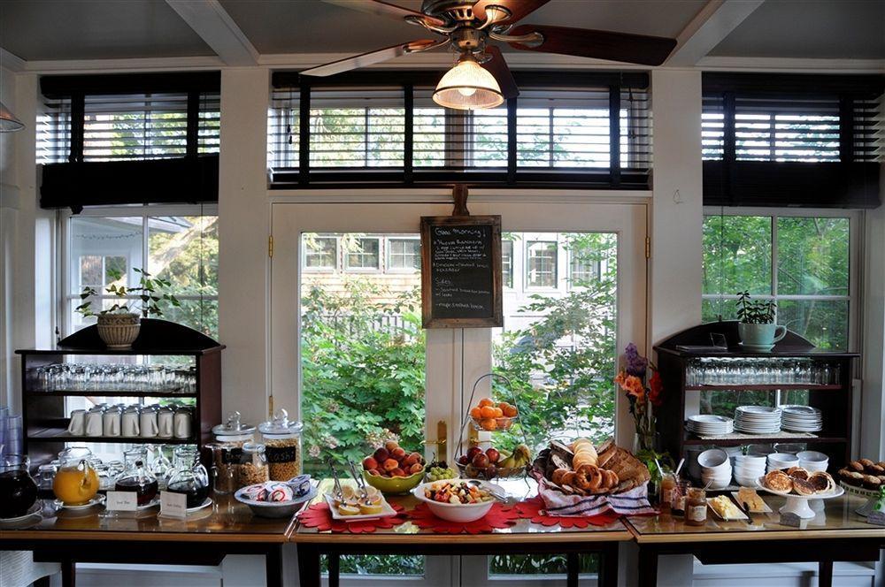 Buttermilk Falls Inn & Spa Milton 外观 照片