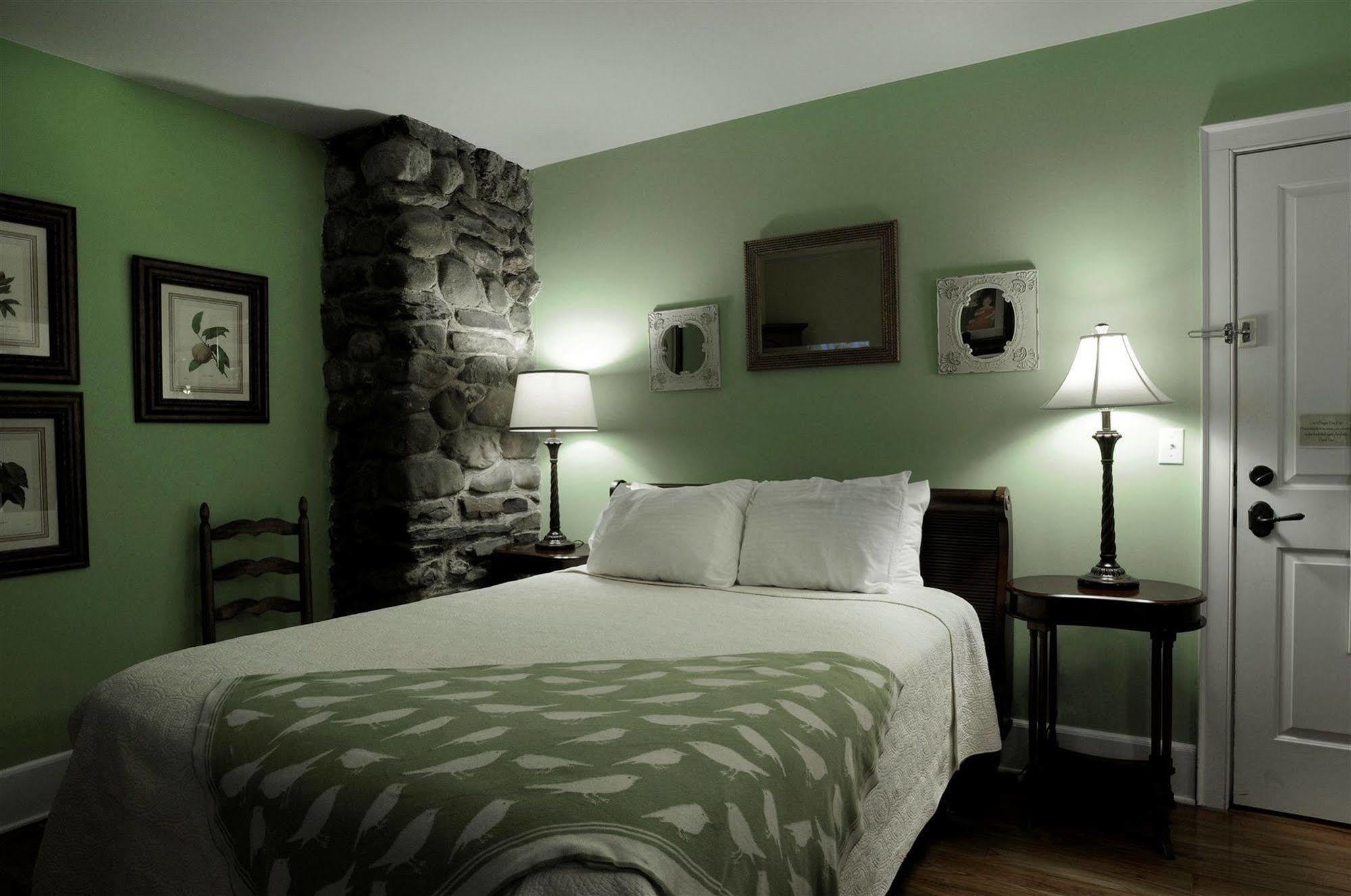 Buttermilk Falls Inn & Spa Milton 外观 照片